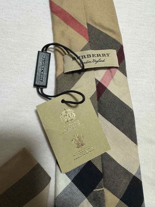 Burberry краватка