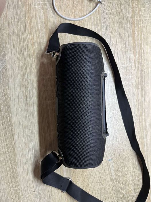 Колонка jbl xtreme 1