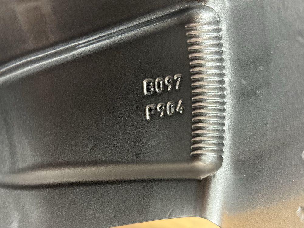 Volkswagen Phaeton - 5x112 диски r19