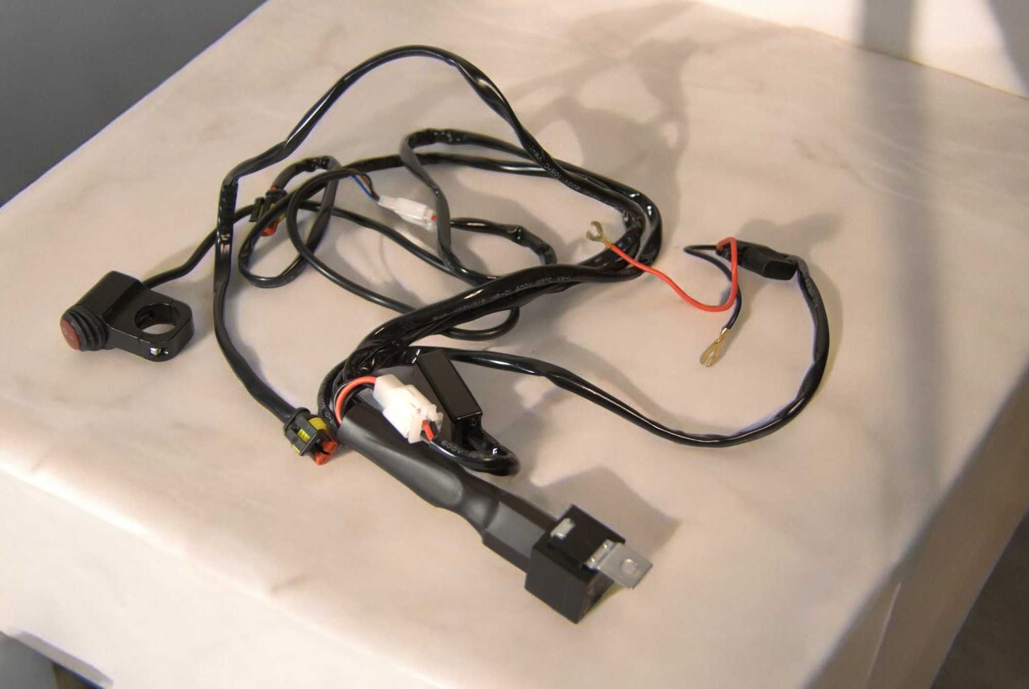 Wiązka przewodów LED, 480 W, 14 AWG, z przekaźnikiem i przełącznikiem