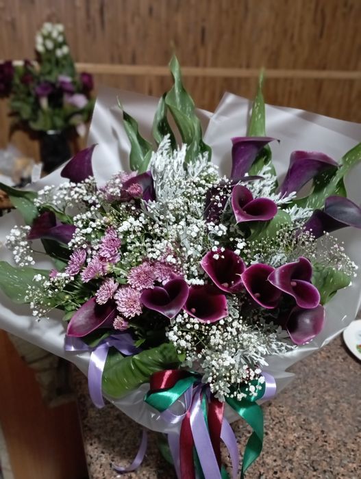 Кали затаденські, темно фіолетовий колір і сіренєвий