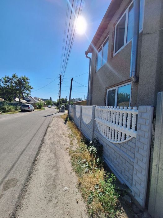 Терміново ! Продаж частини будинку