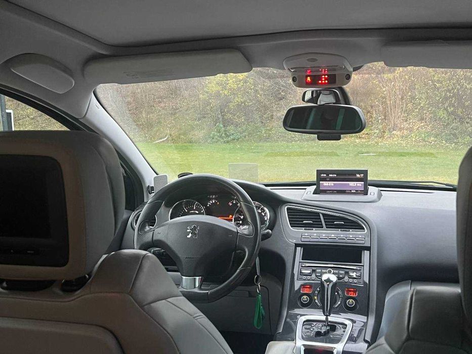 PEUGEOT 5008 / Пежо 5008