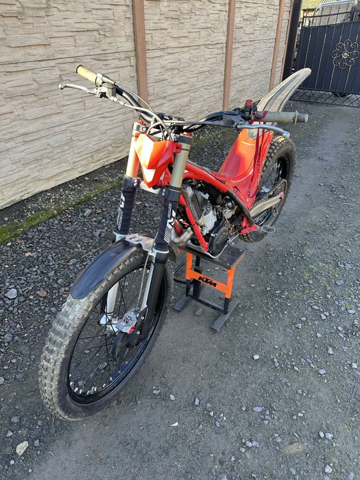 Trial Gas Gas TXT Racing 300 250  bdb stan zobacz okazja Beta Sherco