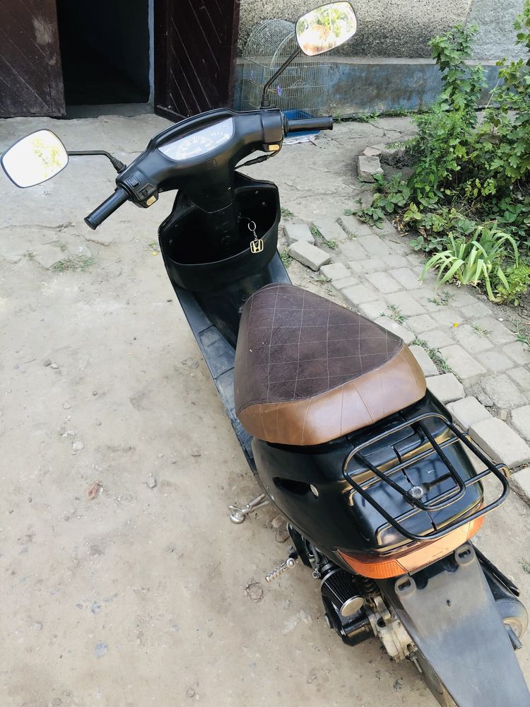 Honda dio 27  в хорошом состояние,возможен не большой торг