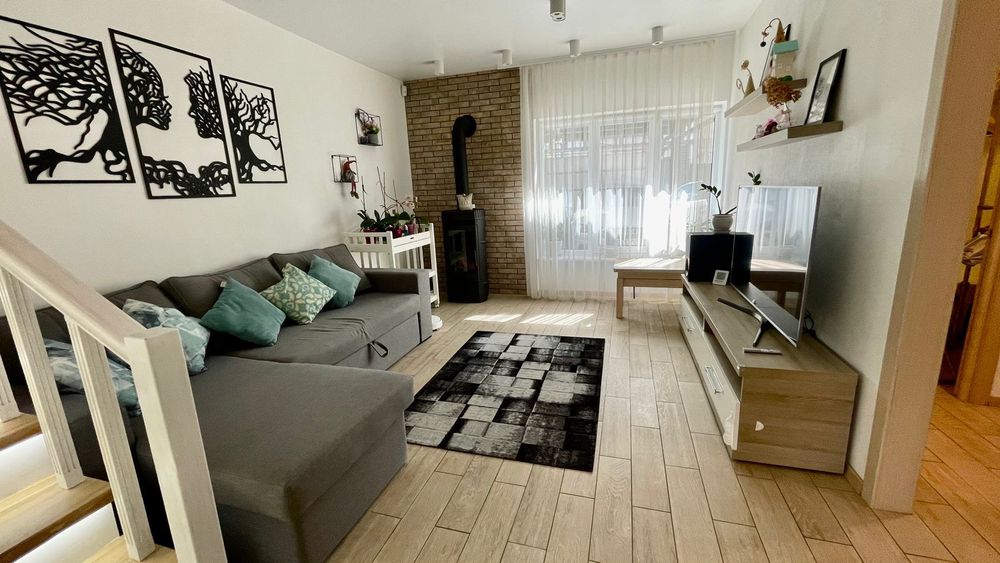 Аренда дома 140м² ст.м "Левобережная" Русановские сады , начало