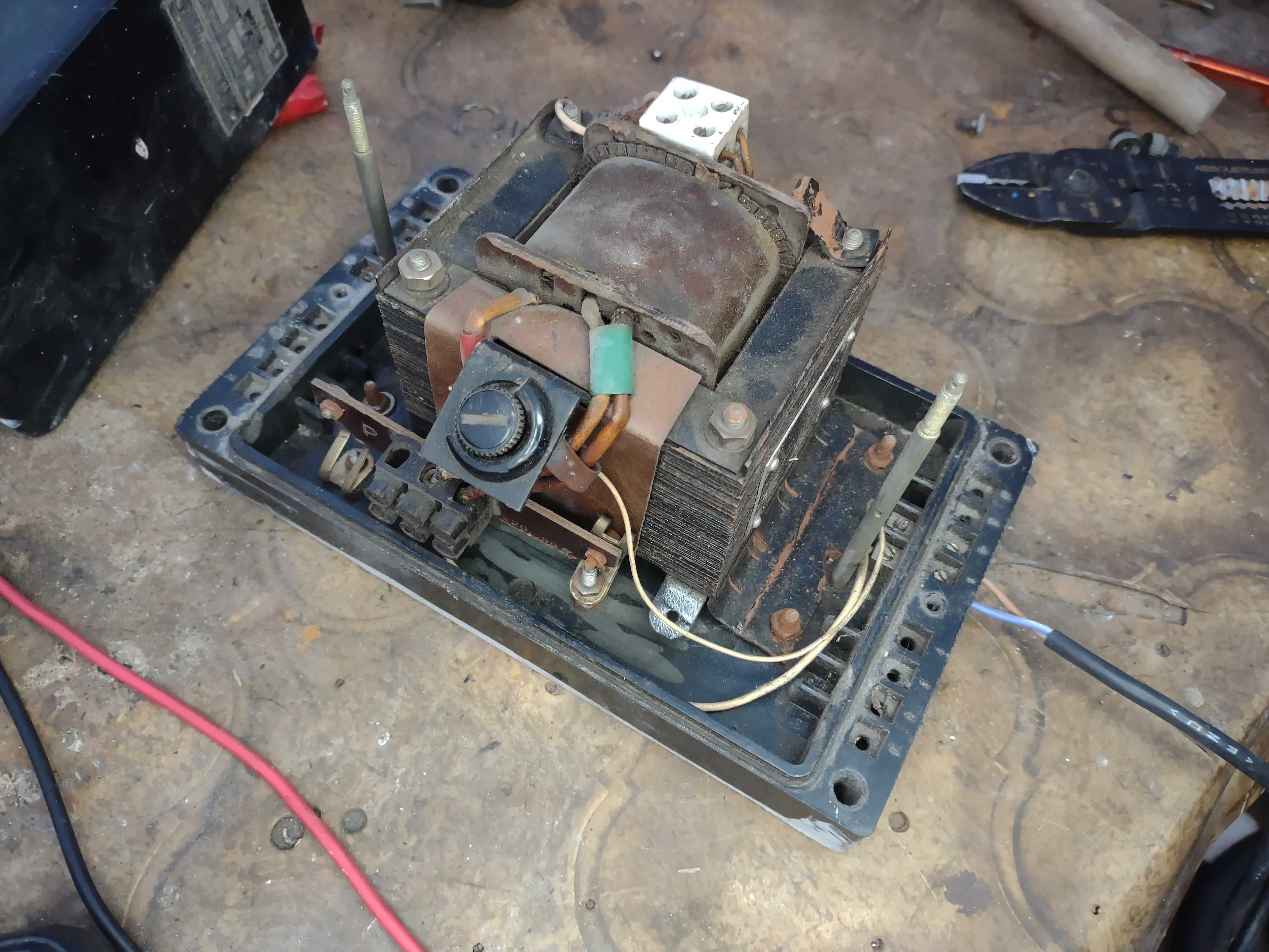 Transformator PRL - RS-521 . 220 - 380 / 24 V.