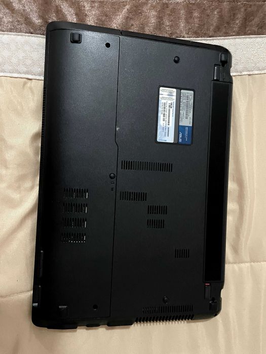 Portátil Asus X54H I3