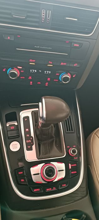 Audi Q5 Premium plus 3л