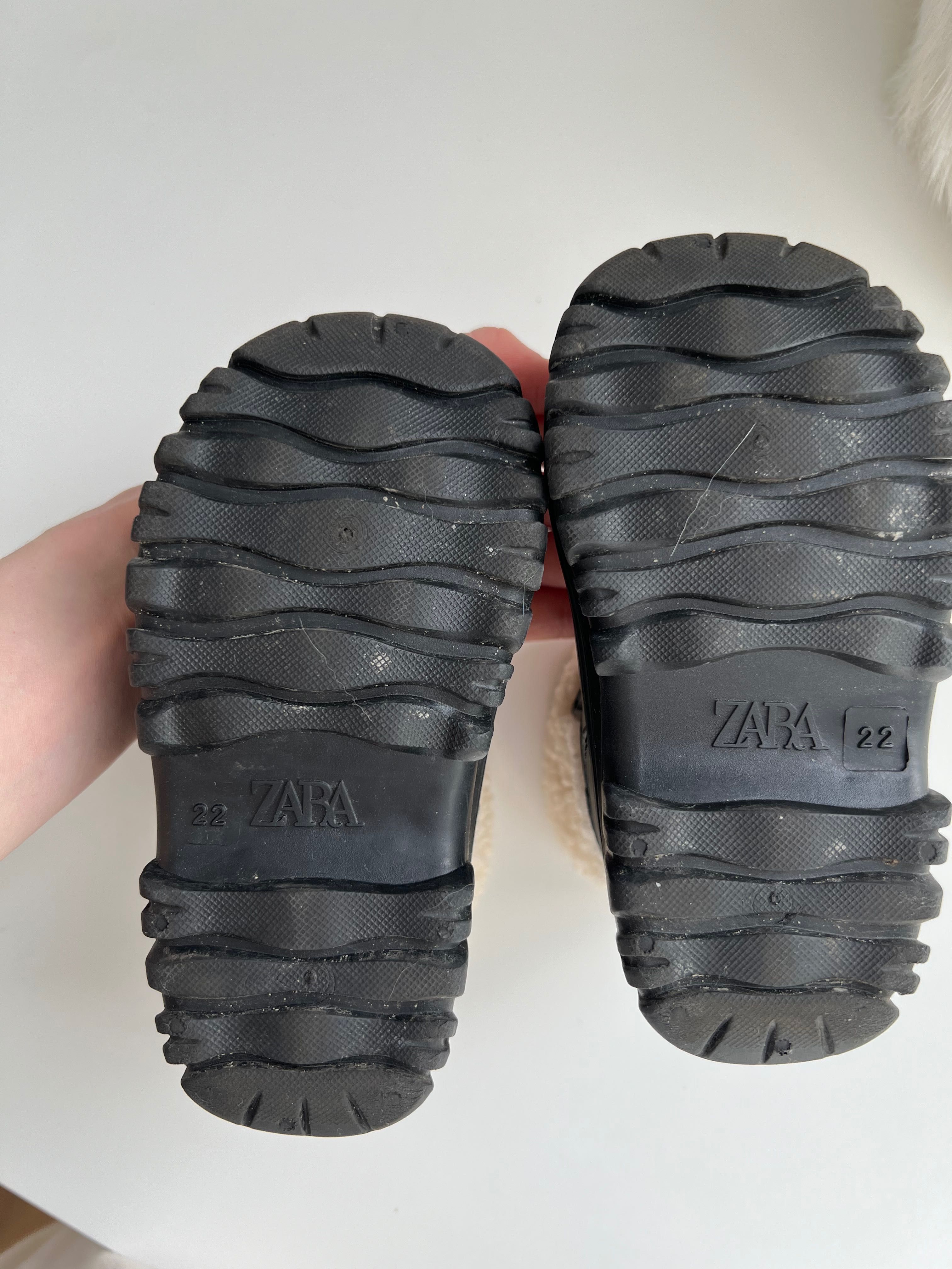 Утеплені чобітки Zara 22 розмір