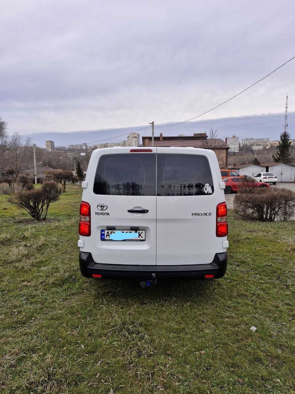 Toyota Proace 2021