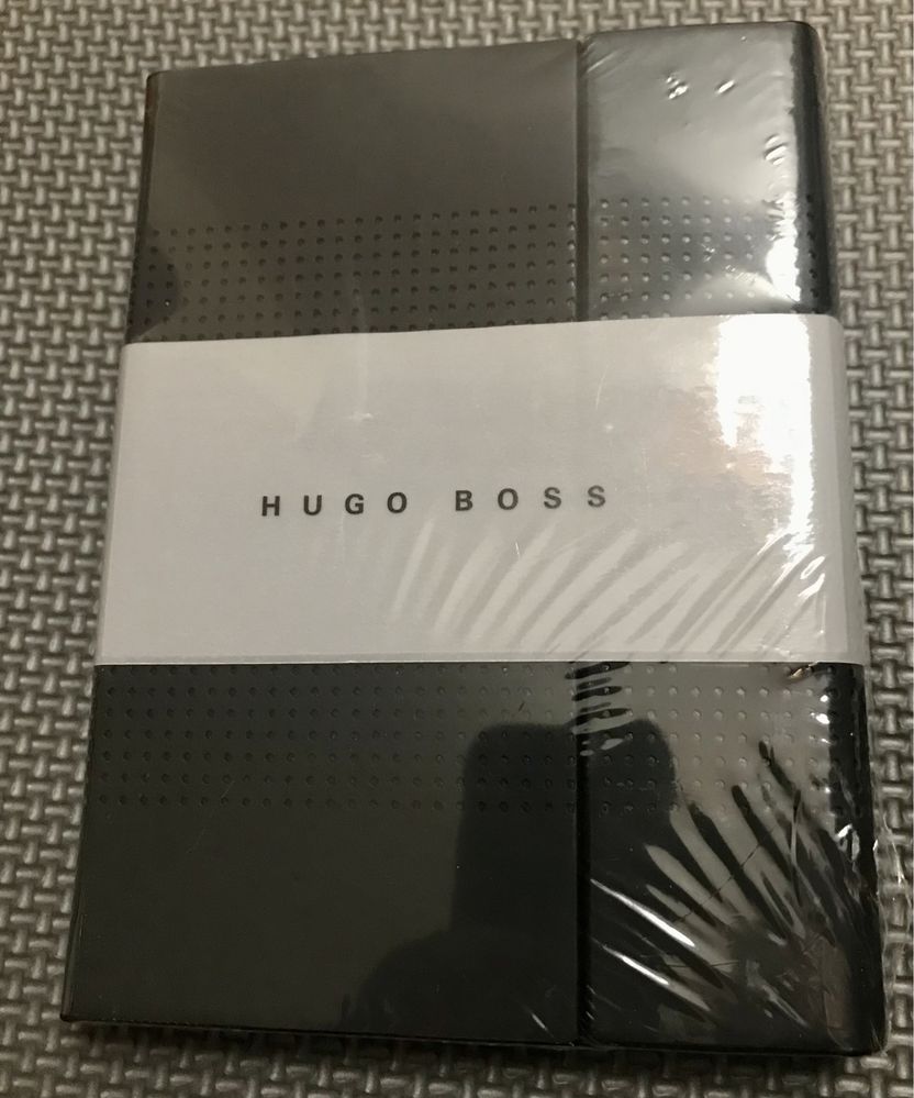 Hugo Boss notatnik notebook A6 czarny skórzany