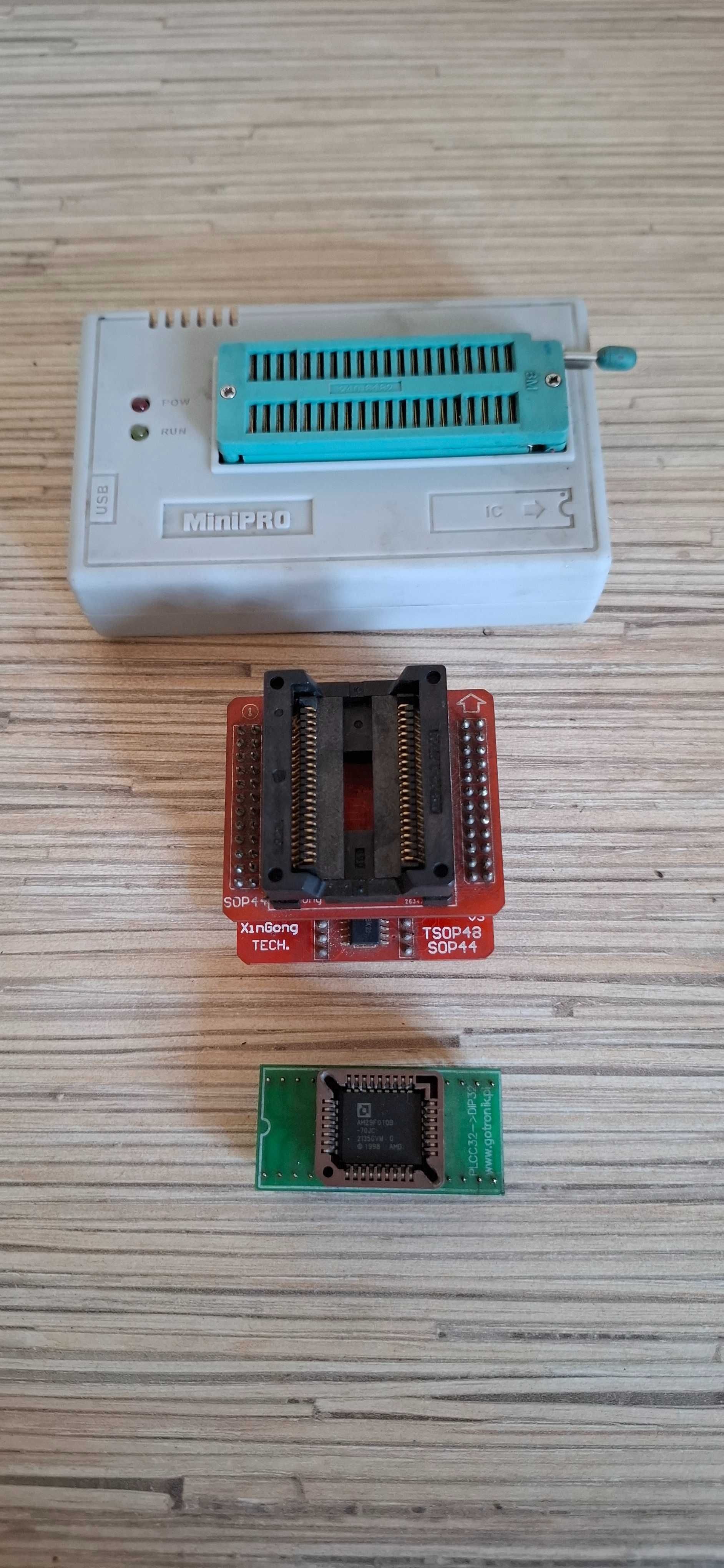 Programator MINIPRO