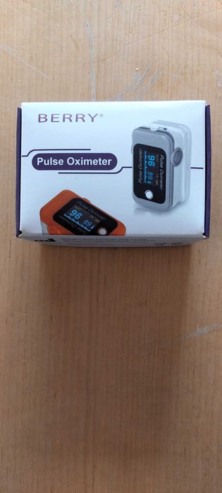 NOWY Berry BM1000C, Pulsoksymetr napalcowy z funkcją Bluetooth