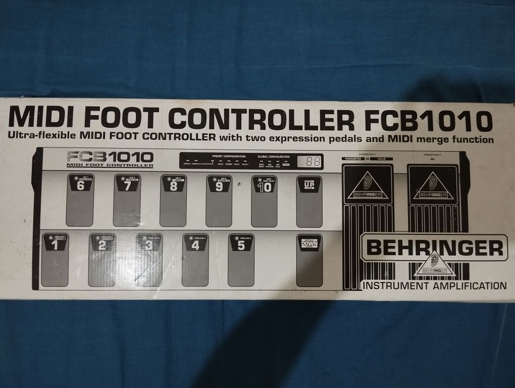 Controlador midi Behringer FCB1010 - Em ótimo estado