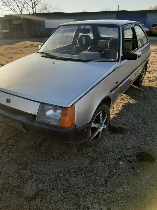 Продам свое авто таврию