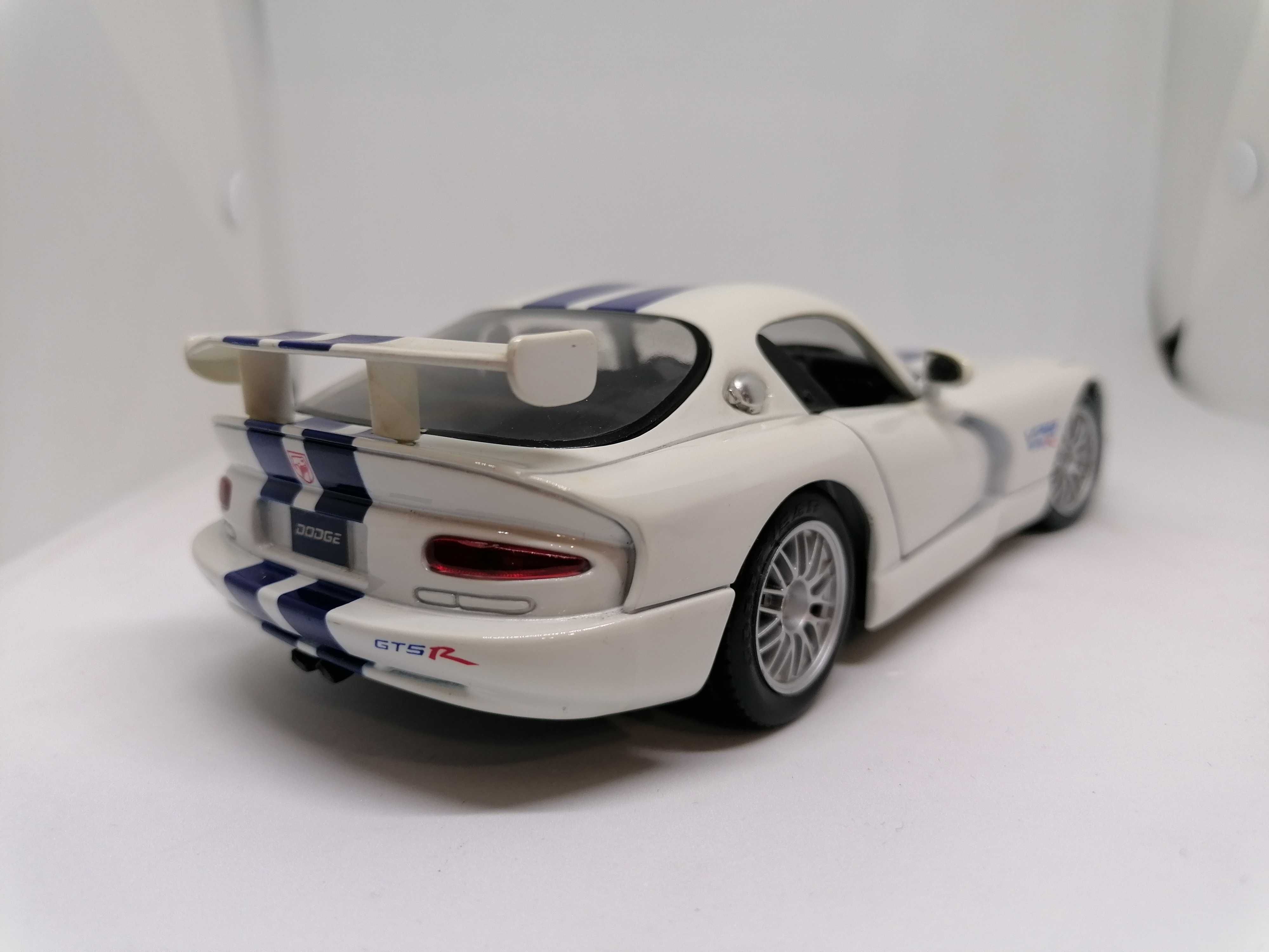 Dodge Viper GTSR 1:24 Maisto