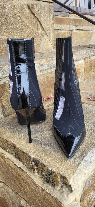 Женские ботильoны, жіночі ботильйони