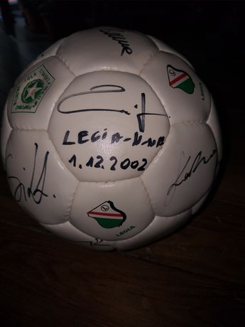 Pilka z autografami meczu Legia-Warszawa