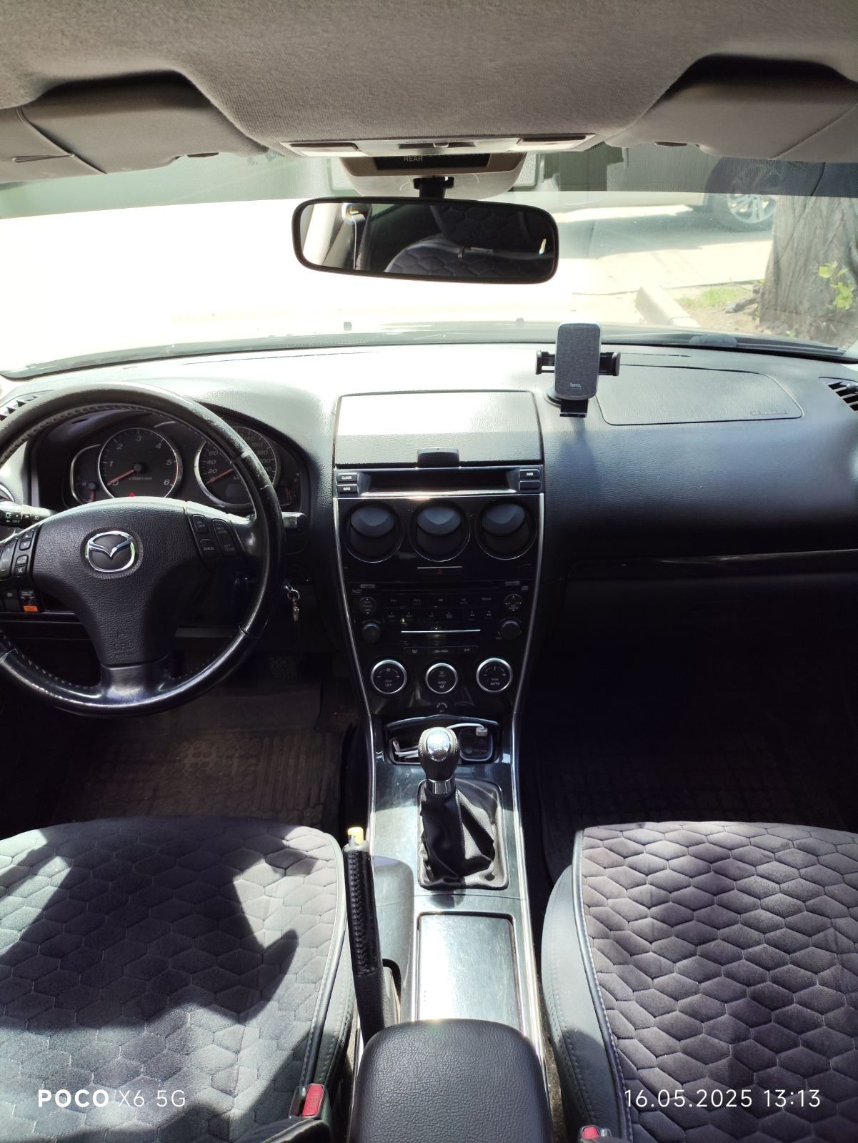 Продаю     mazda 6
