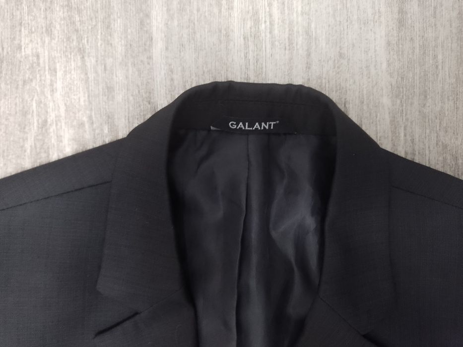 Sprzedam garnitur 3 częściowy.