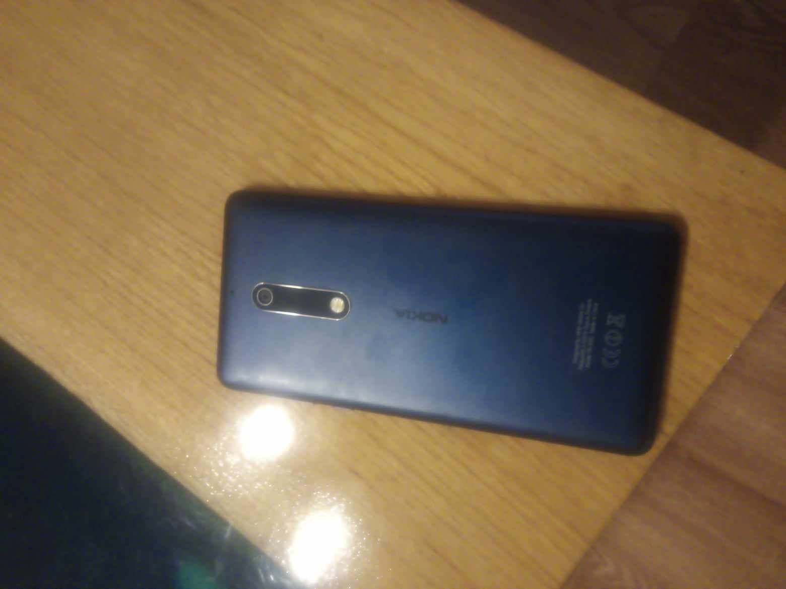 Nokia E5 poszanowana