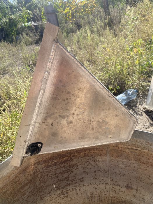 Продам крила на лодку