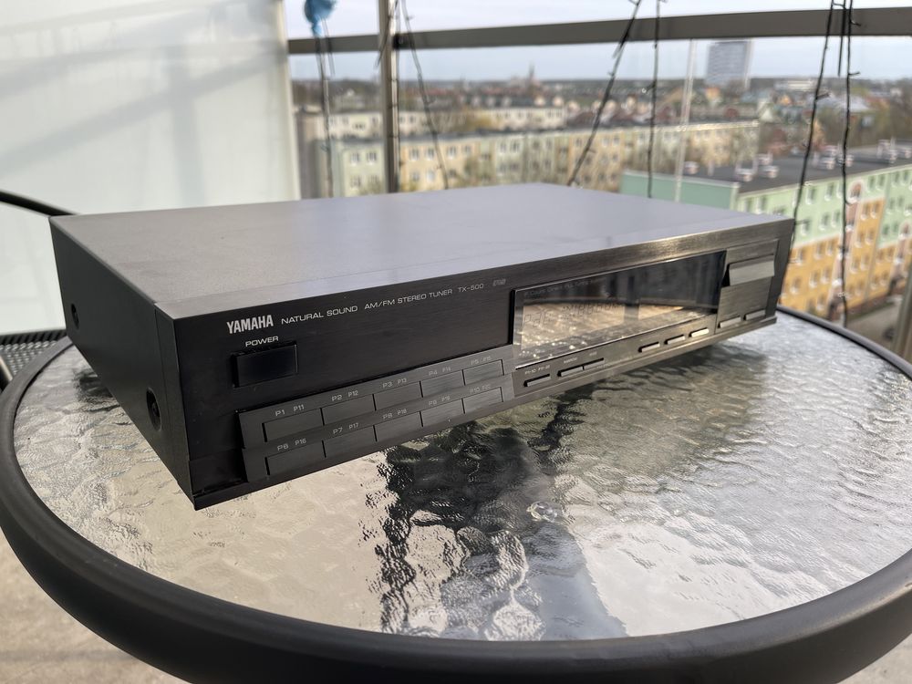 Tuner FM Yamaha TX 500