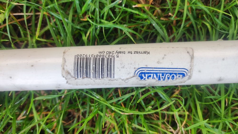 Karnisz bialy.plastikowy, 255cm