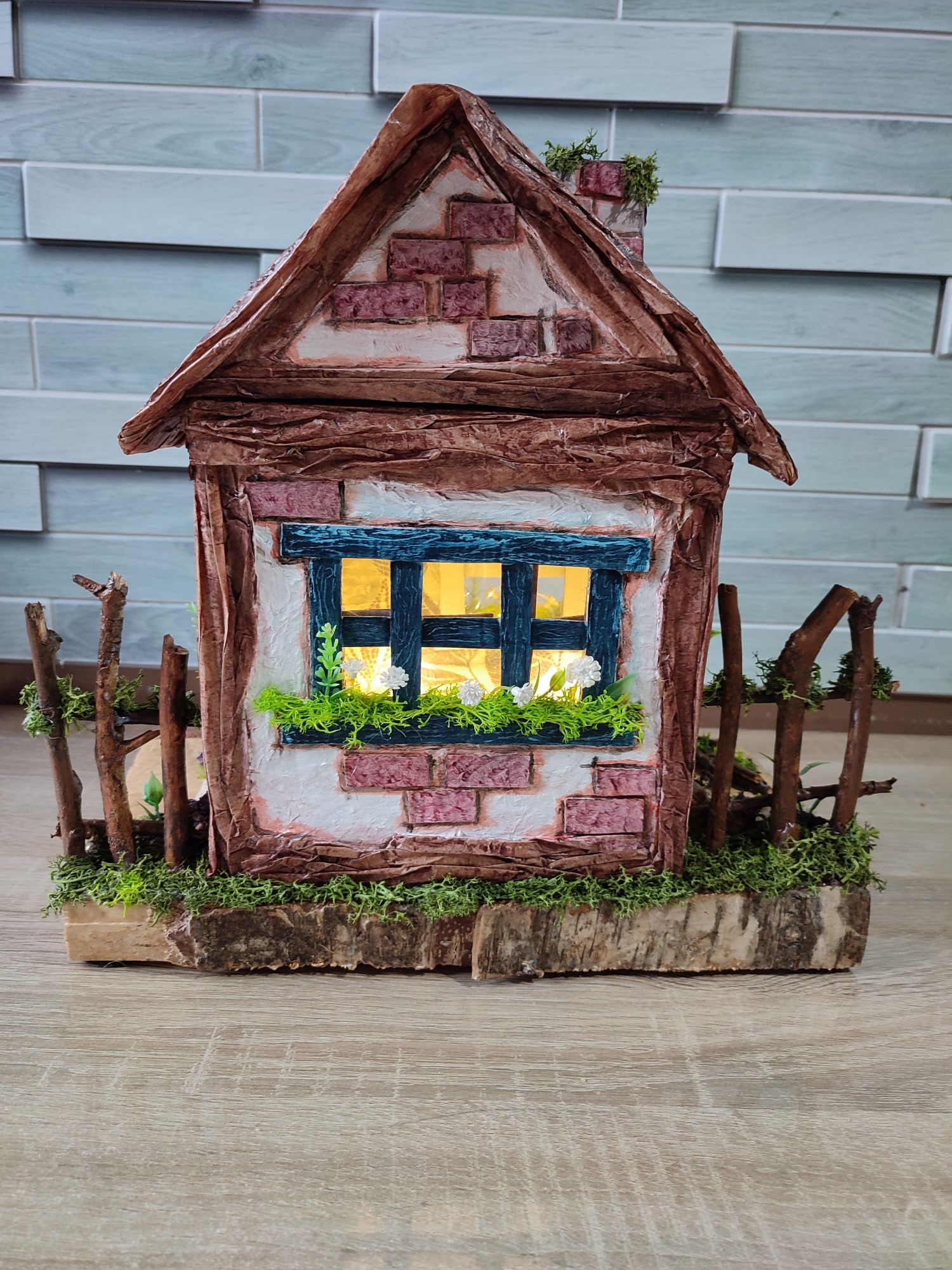 Lampka - domek, handmade