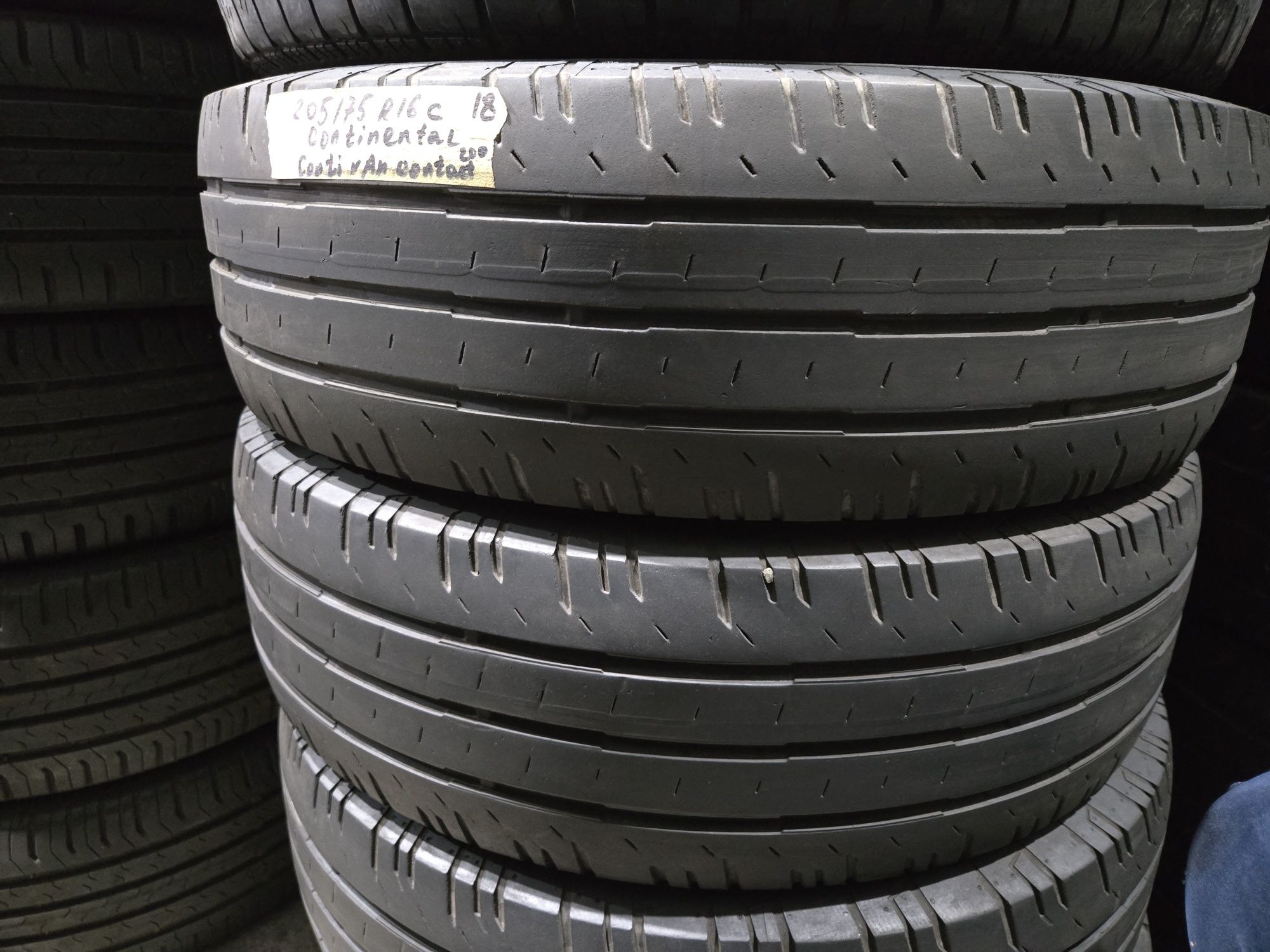 205/75R16C Continental VanContact 200
