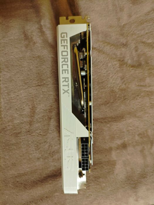 біла rtx 3060 ti