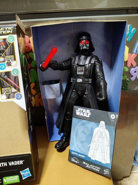 Фігурка Star Wars Obi Wan Kenobi Galactic Action Darth Vader