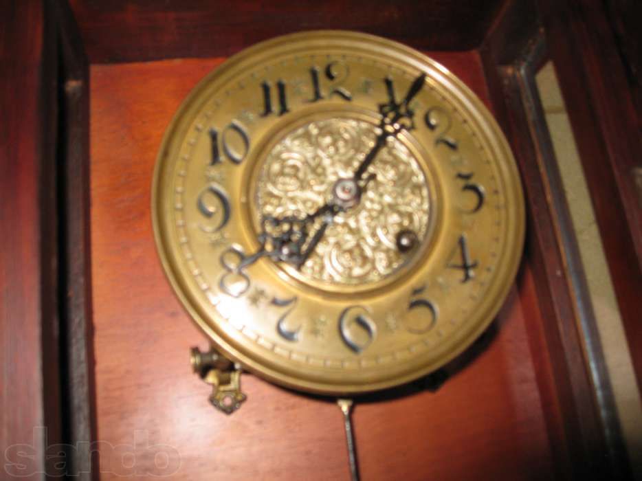 часы старинные раритет продам.