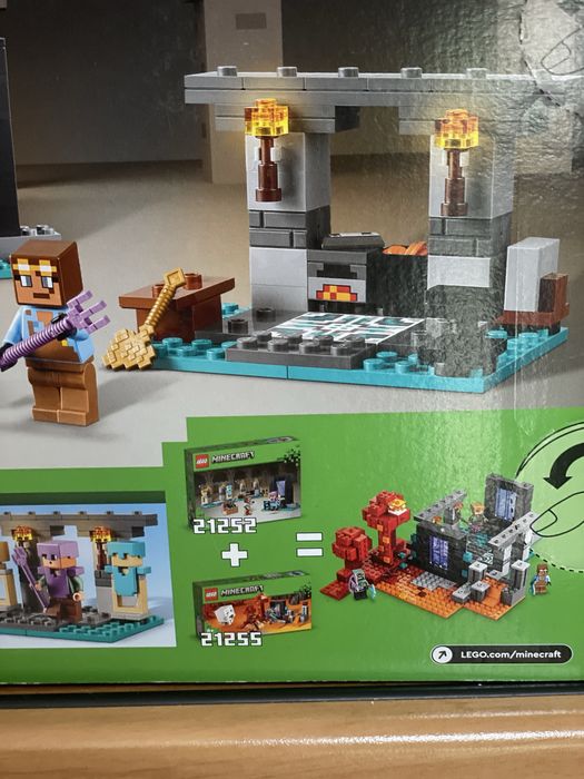 Конструктор LEGO Minecraft Original
