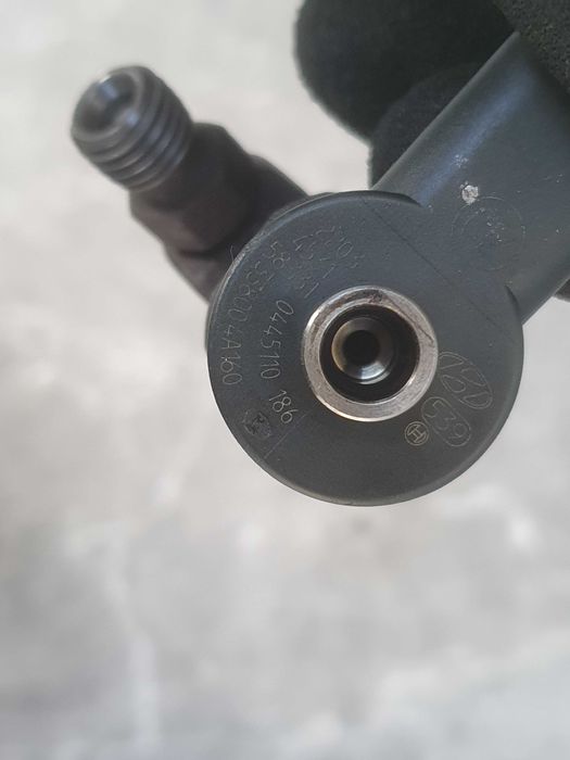 Форсунки Hyundai H1 H350 Kia Sorento 2.5 CRDi