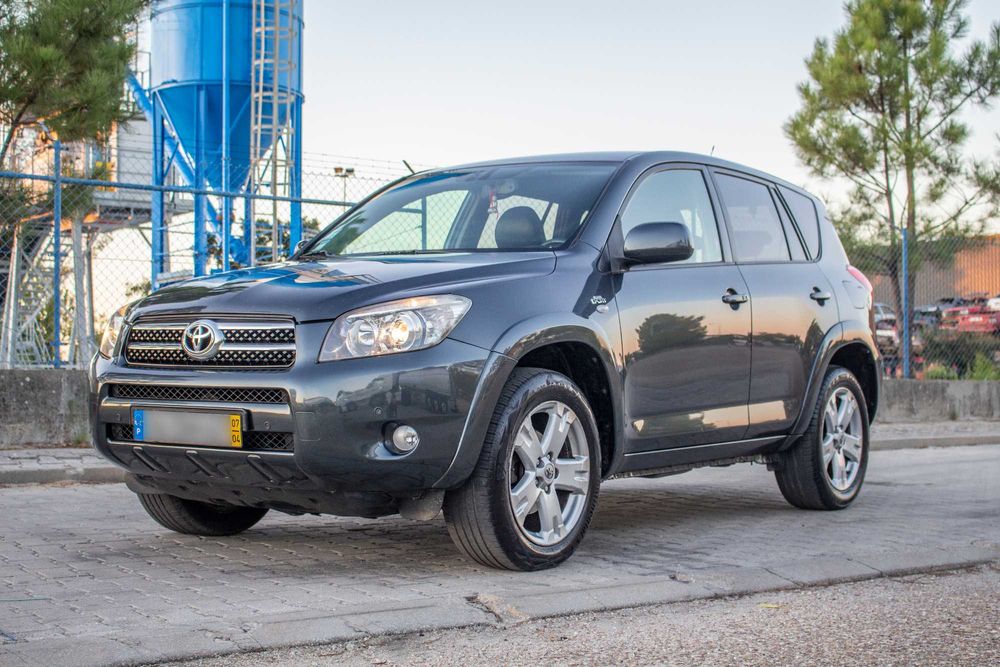 Toyota RAV4 2.2 D-CAT 177cv