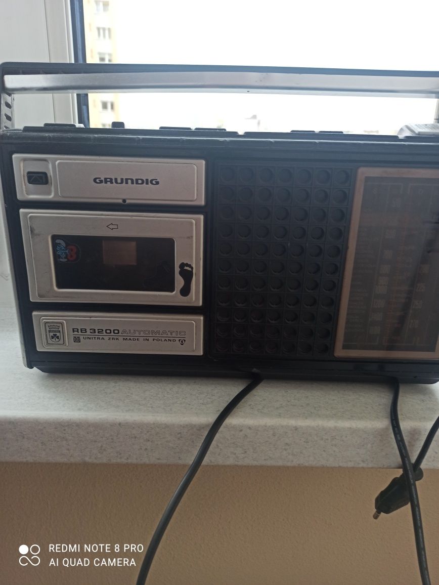 Radiomagnetofon Grundig