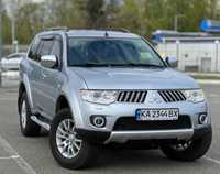 Mitsubishi Pajero Sport 2011