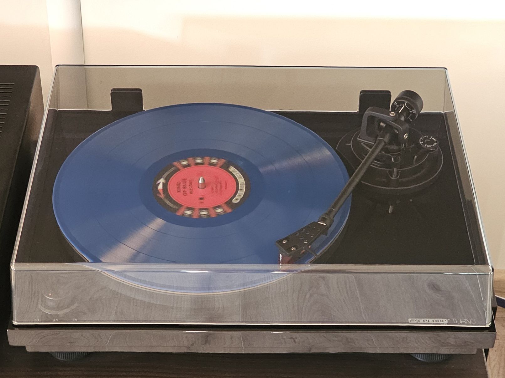 Gramofon Reloop Turn 3