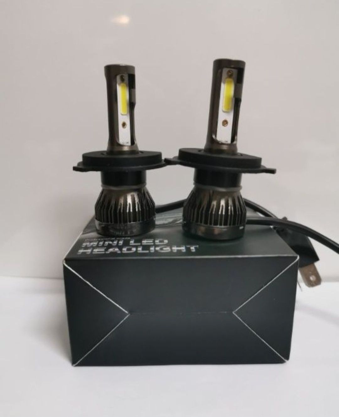 Kit Lâmpadas Led cree H4- 120W ( MINIS )( NOVAS )