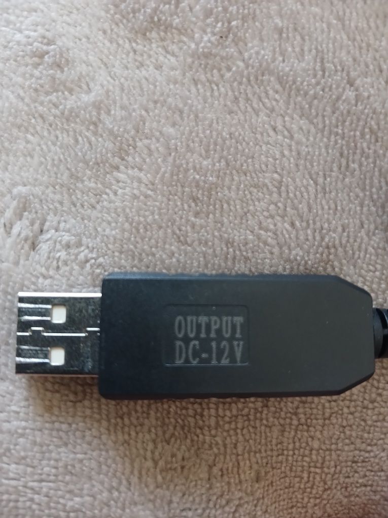 Шнур для роутера  12v. Новьій.