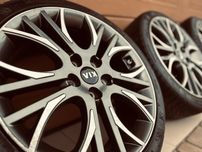 Felgi Koła 18" 5x114.3  Kia ORYGINALNE OEM  • • PIĘKNE • •