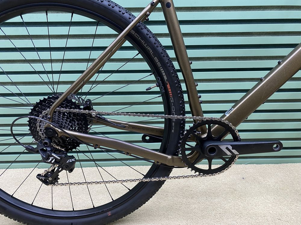Широкі колеса L Гравійний Rondo MYLC AL 1 2023 Sram Apex 1x11