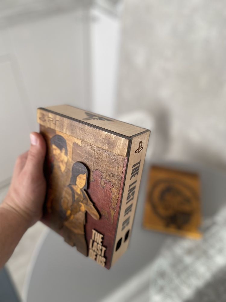 The last of us WoodBook для дисків