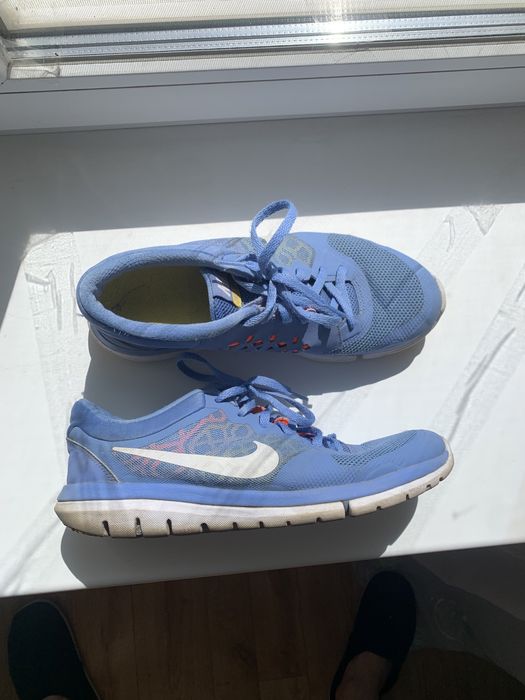 Кроссовки Nike Flex Free 42 26.5