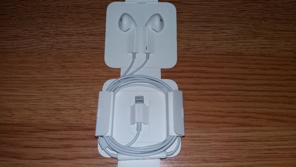 Наушники+ДУ Apple iPod EarPods Lightning Оригинал