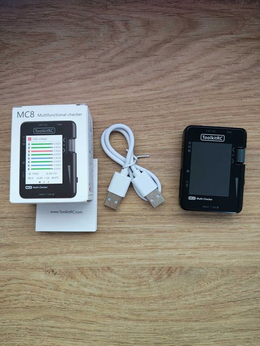 NOWY ToolkitRC MC8 SC100 Cell checker USB-C Fast Charging