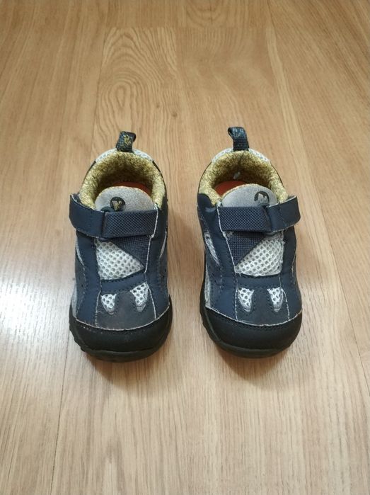 Ténis Merrell Tam.  22