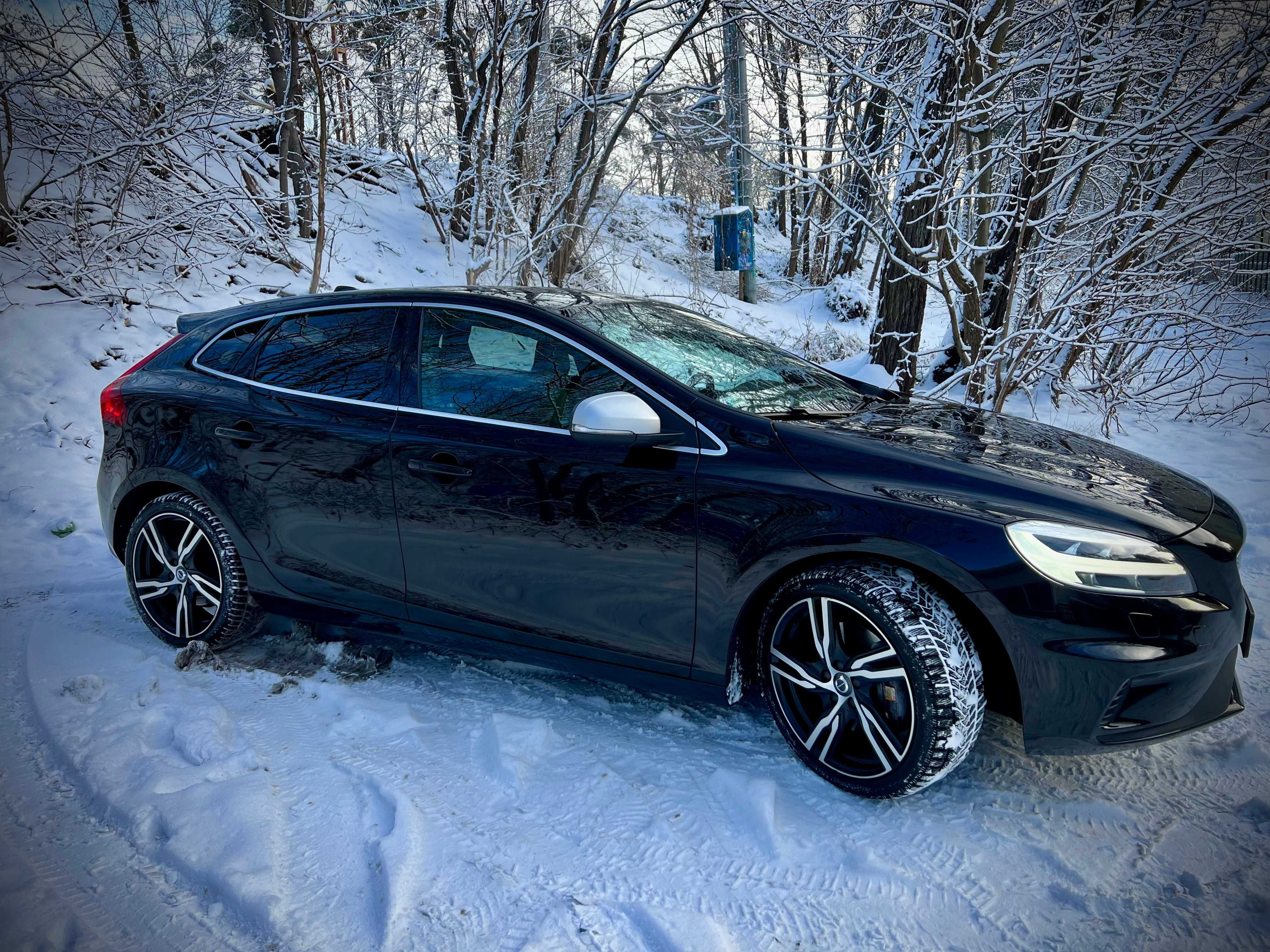 VOLVO V40 T5 R- Design